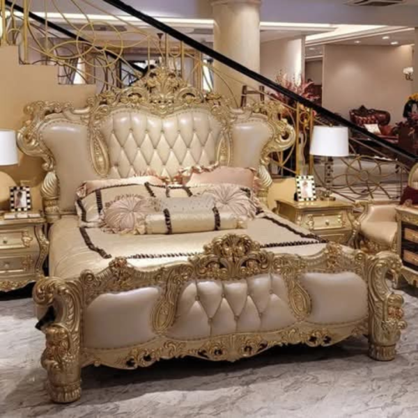 Royal Gold Carved King-Size Bed – Luxury Classic Design